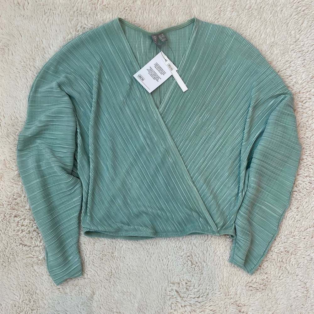 ASOS TOP NWT